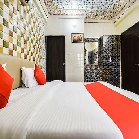 Oyo 48665 Kesar Palace Amer Ngoại thất bức ảnh