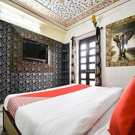 Oyo 48665 Kesar Palace Amer Ngoại thất bức ảnh