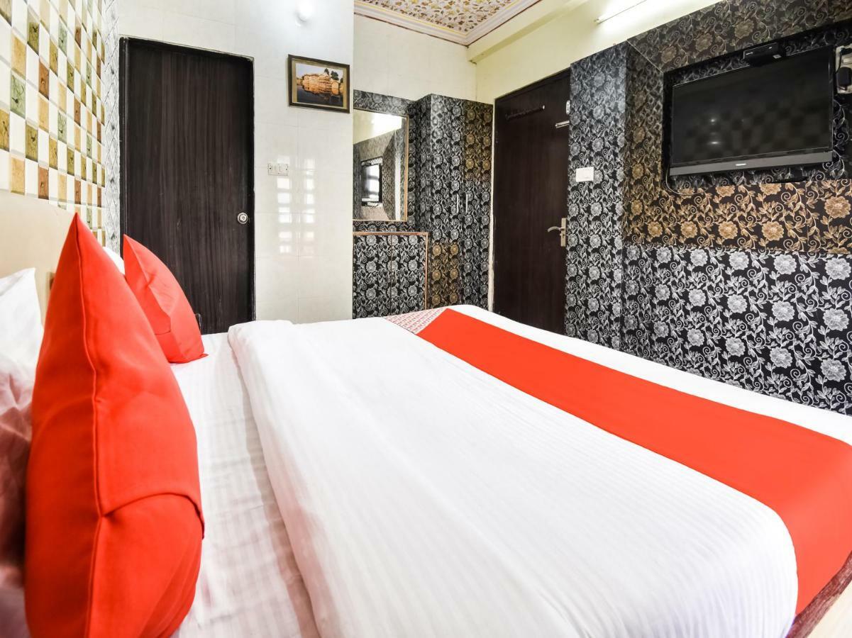 Oyo 48665 Kesar Palace Amer Ngoại thất bức ảnh