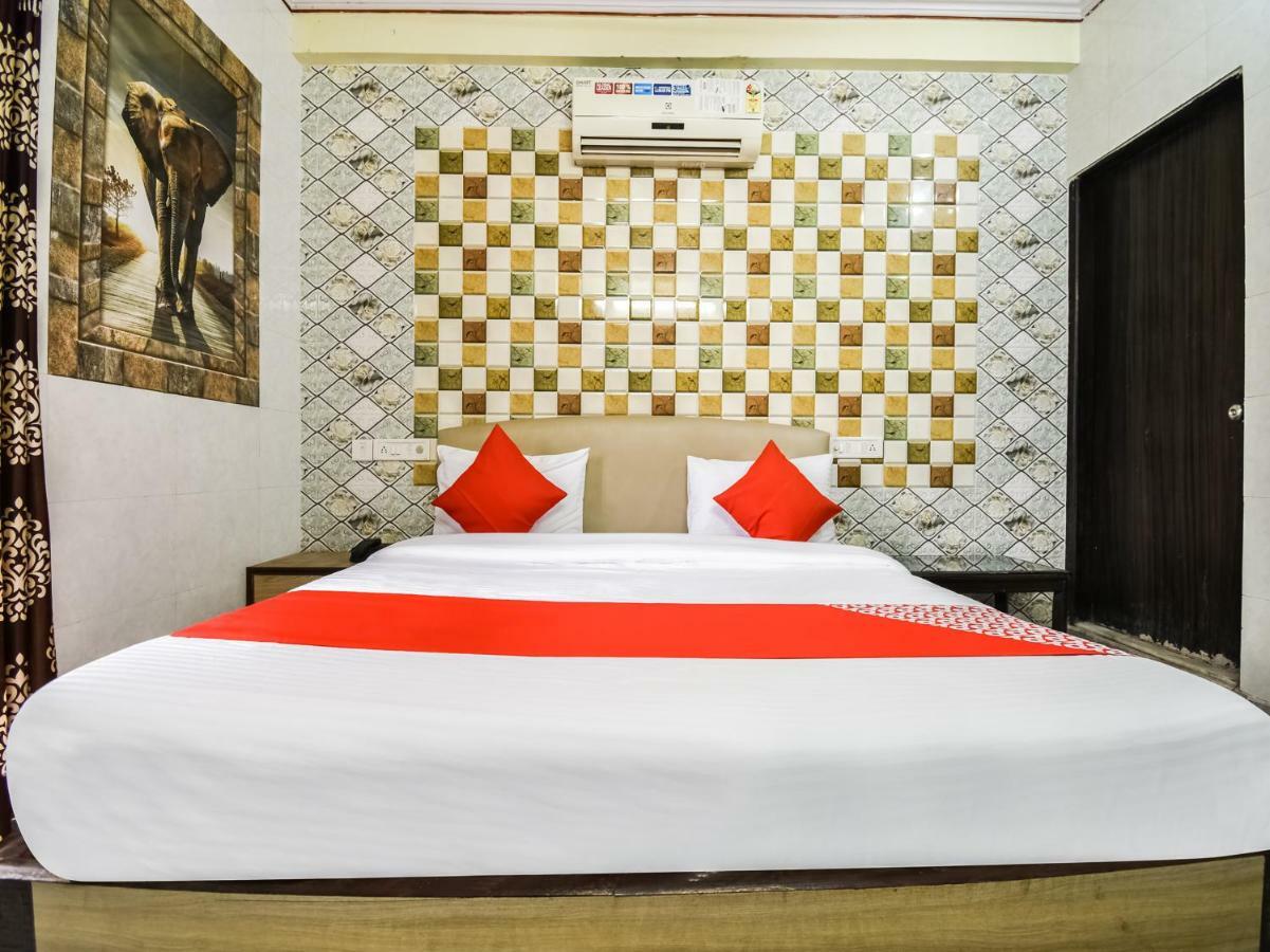 Oyo 48665 Kesar Palace Amer Ngoại thất bức ảnh