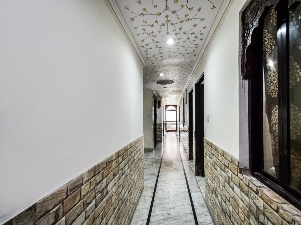 Oyo 48665 Kesar Palace Amer Ngoại thất bức ảnh