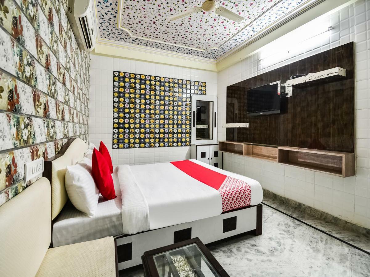 Oyo 48665 Kesar Palace Amer Ngoại thất bức ảnh