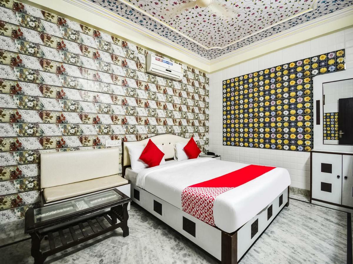 Oyo 48665 Kesar Palace Amer Ngoại thất bức ảnh