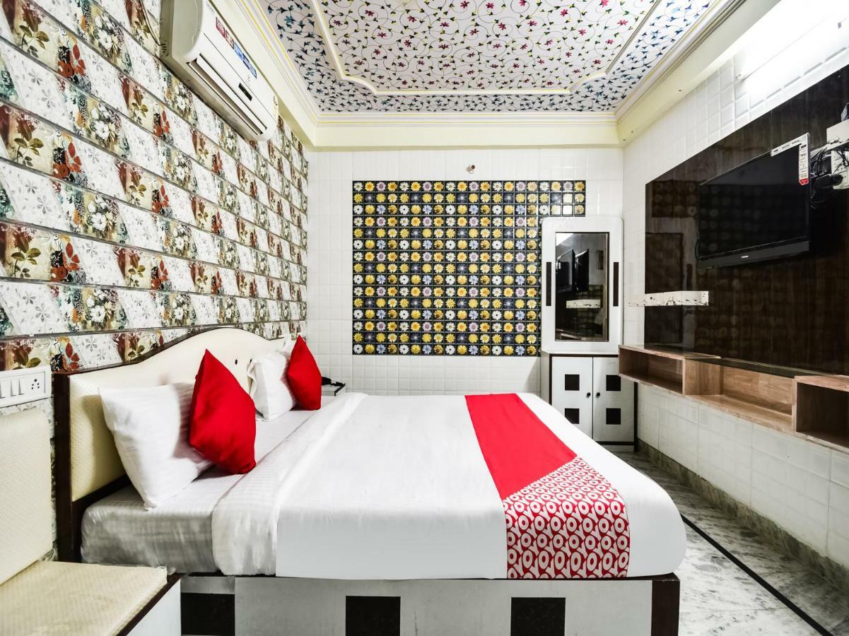 Oyo 48665 Kesar Palace Amer Ngoại thất bức ảnh